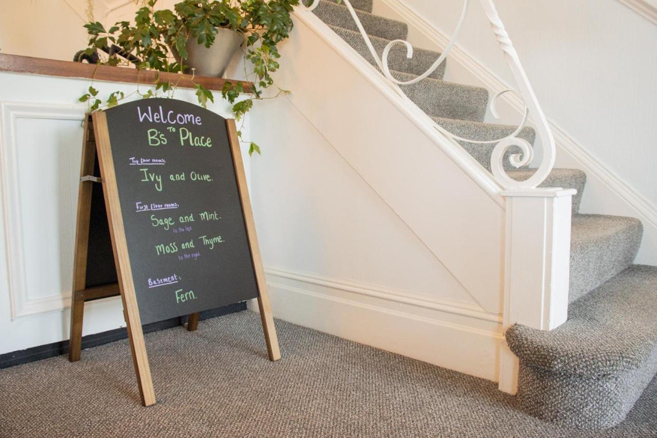 B'S Place Guest House Пейнтън Екстериор снимка